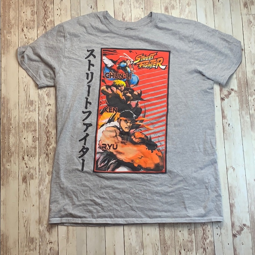 Street fighter gray tee shirt